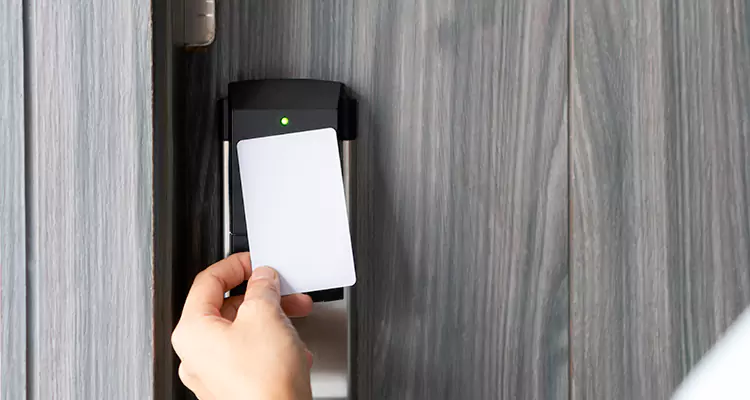Hotel Swipe Card Door Locks Repair in Land O' Lakes, FL