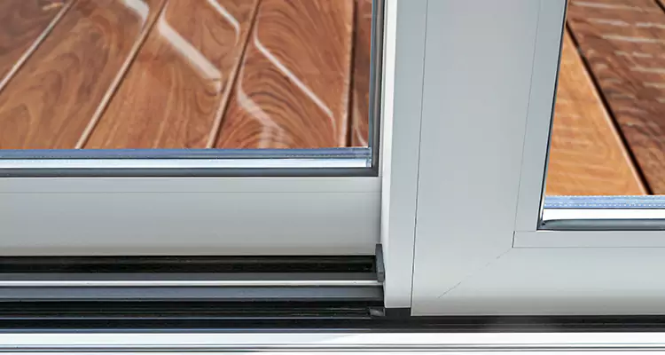 Patio Door Jammed Shut in Land O' Lakes, FL