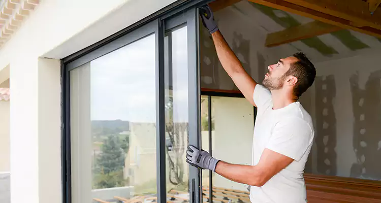 Fix Sliding Glass Door in Land O' Lakes, FL