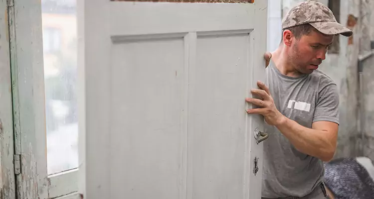 Home Front Door Replacement in Land O' Lakes, FL